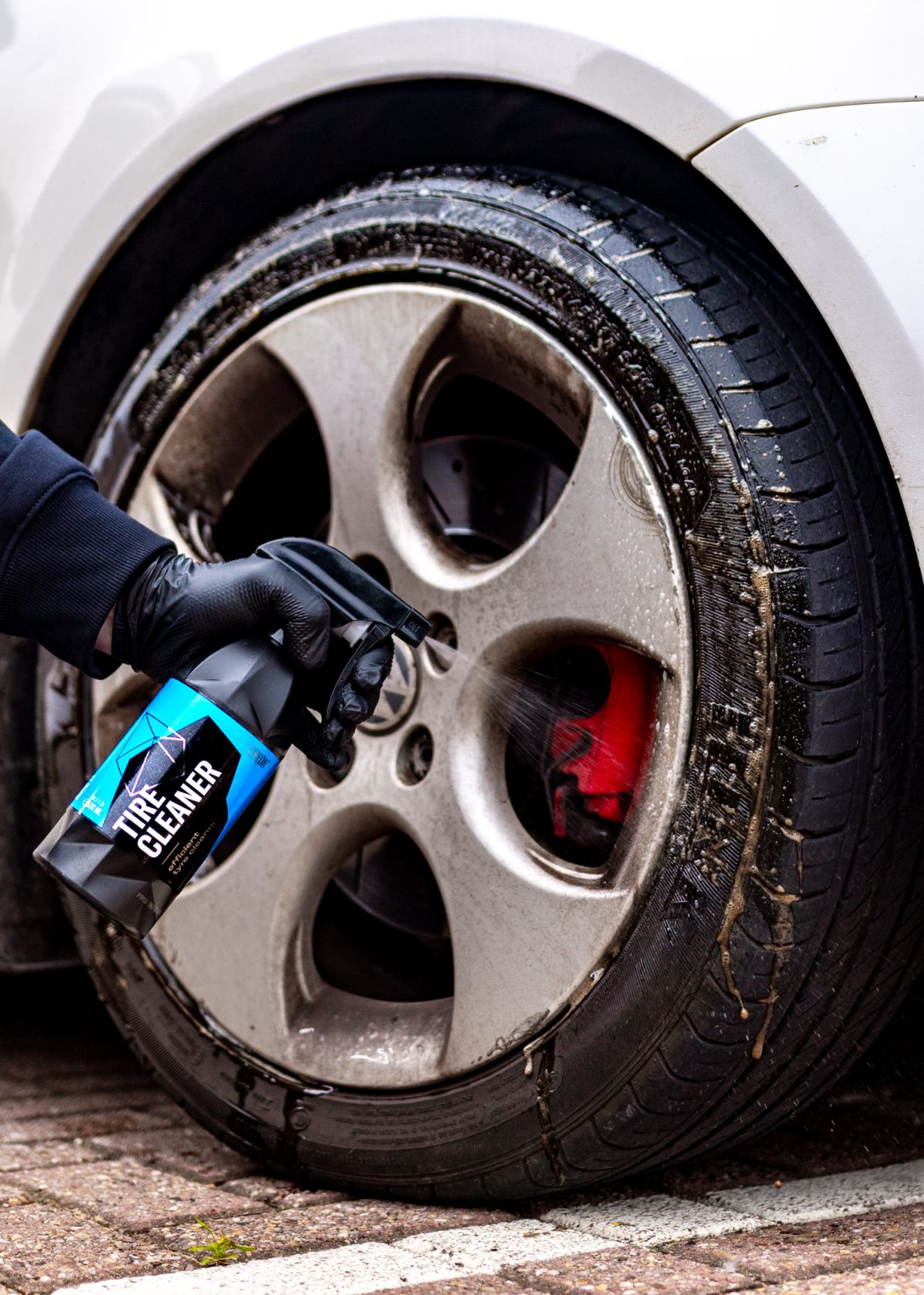 Gyeon Q2M TireCleaner - 05